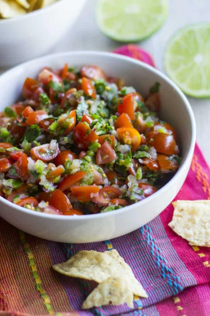 Chipotle Domates Sosu (Copycat)