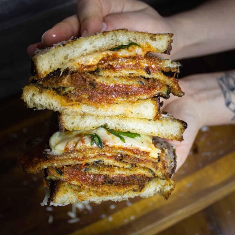 Patlıcanlı Parma Sandviç