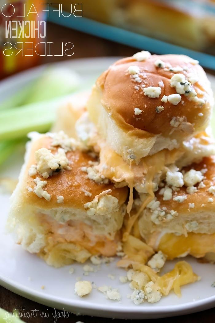 Buffalo Chicken Sliders (Buffalo Tavuk Kaydırıcıları)