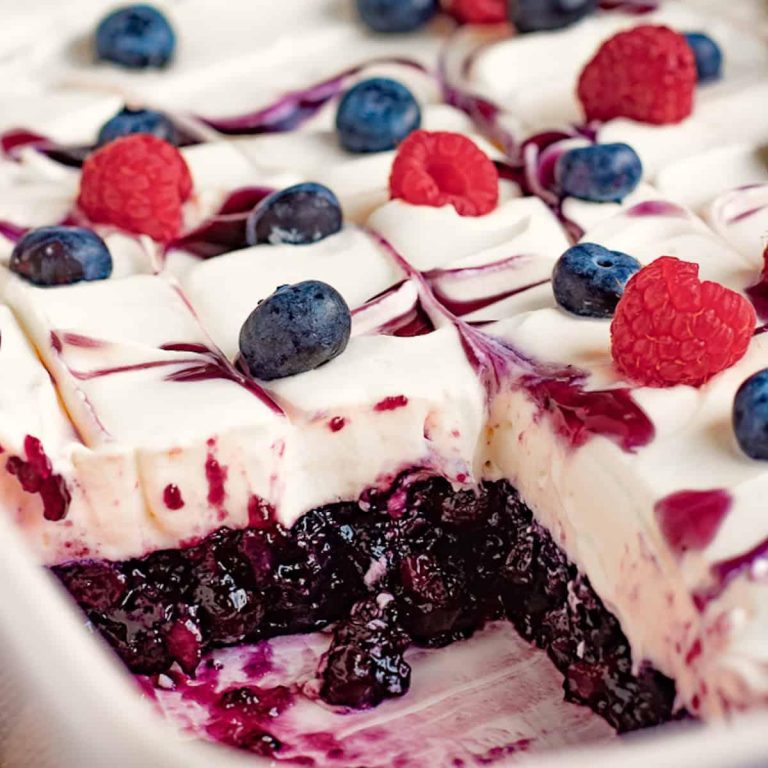 Blueberry Jello Salatı