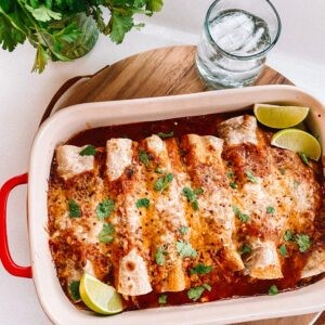 Meksika Mutfağının Yıldızı: Kolay ve Lezzetli Tavuk Enchiladası Tarifi